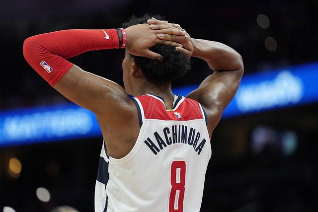 恩佐赢球后社交媒体发文：London is always blue