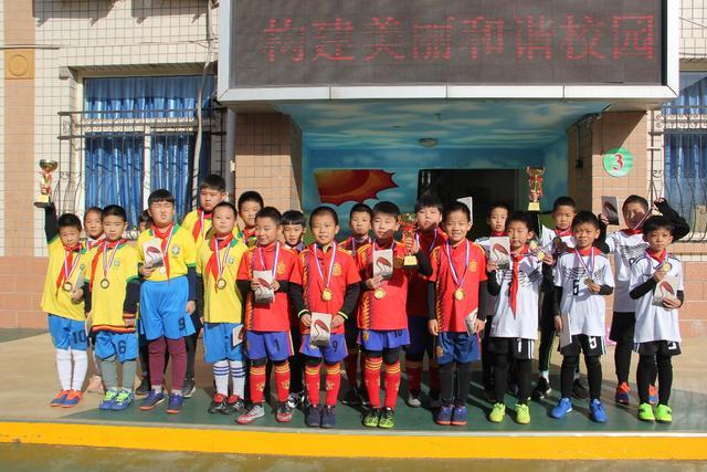 热身赛-李月汝19+12 中国女篮不敌比利时