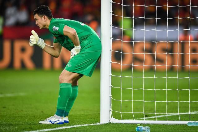 邹雨宸14+6北控6人上双大胜青岛 杰曼空砍50分